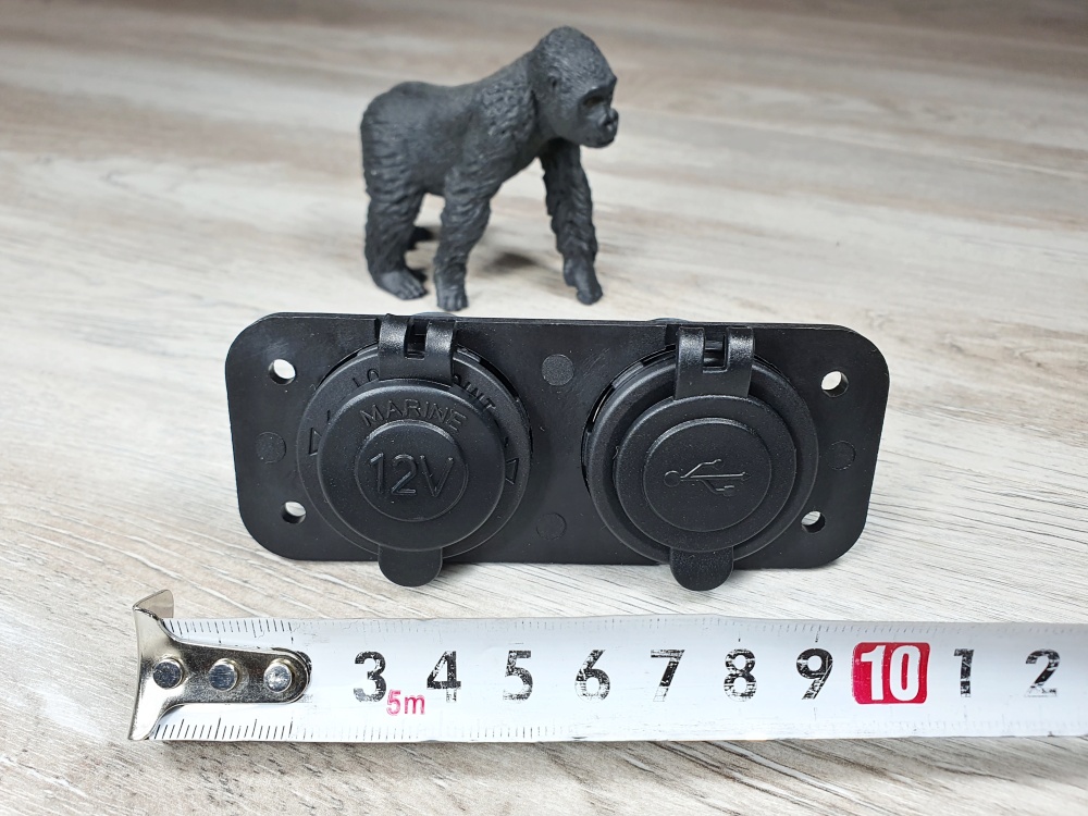 Купить панель с usb-разъемом 5в 2.1а и прикуривателем aes121438pu по цене  Низкие цены. Большой выбор. Доставка по всей России. Интернет-магазин в Москве. Только положительные отзывы!