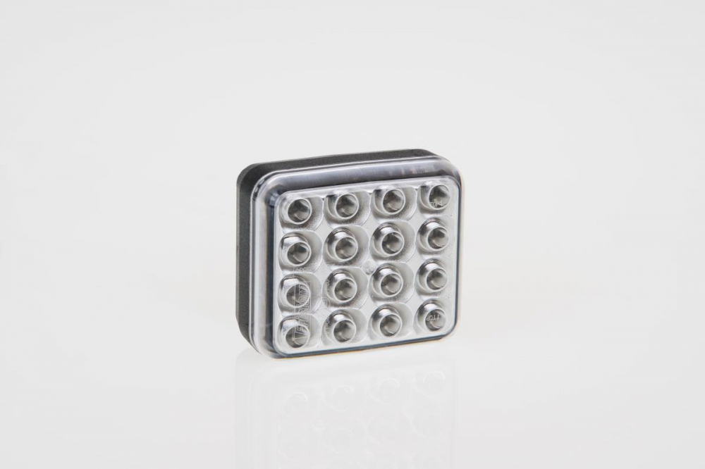 Купить фонарь fristom ft-040 led противотуманный с быстросоединением qs075 по цене . Низкие цены. Большой выбор. Доставка по всей России. Интернет-магазин в Москве. Только положительные отзывы!