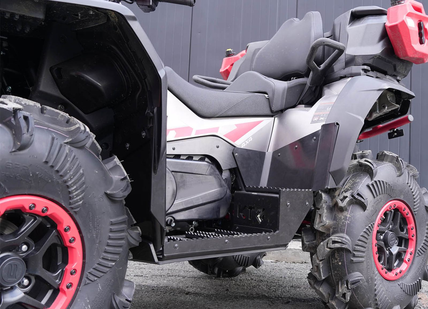 Купить подножки ktz 1000 mv 2025 по цене 28 900 р.. Низкие цены. Большой выбор. Доставка по всей России.  Интернет-магазин в Москве. Только положительные отзывы!