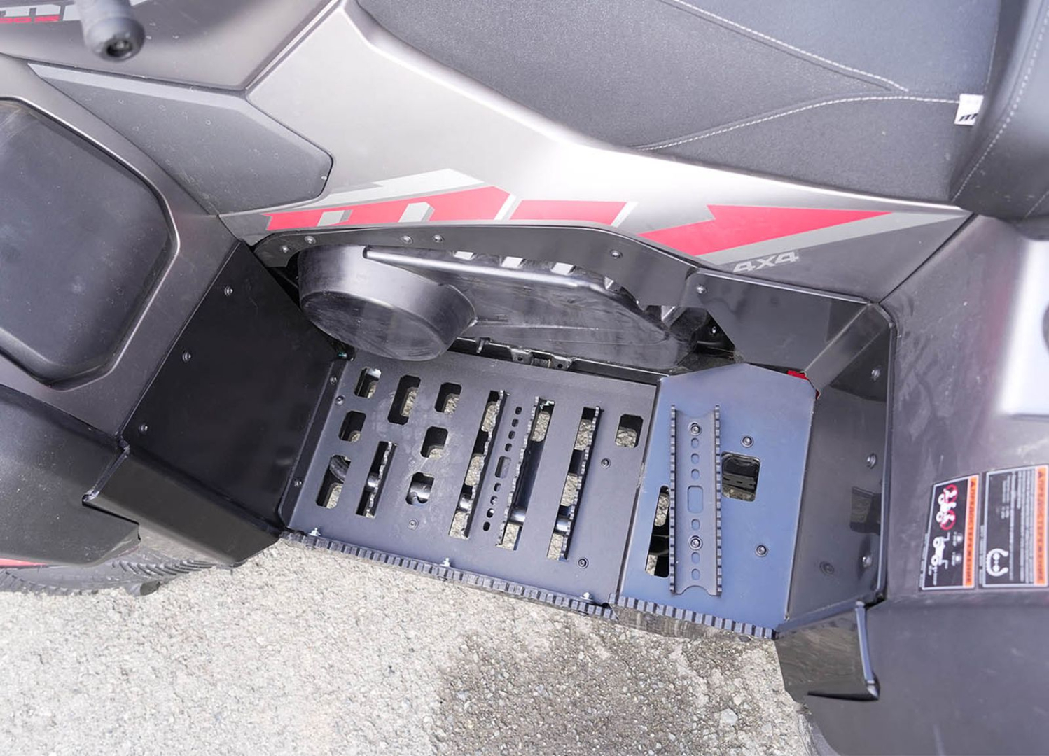 Купить подножки ktz 1000 mv 2025 по цене 28 900 р.. Низкие цены. Большой выбор. Доставка по всей России.  Интернет-магазин в Москве. Только положительные отзывы!