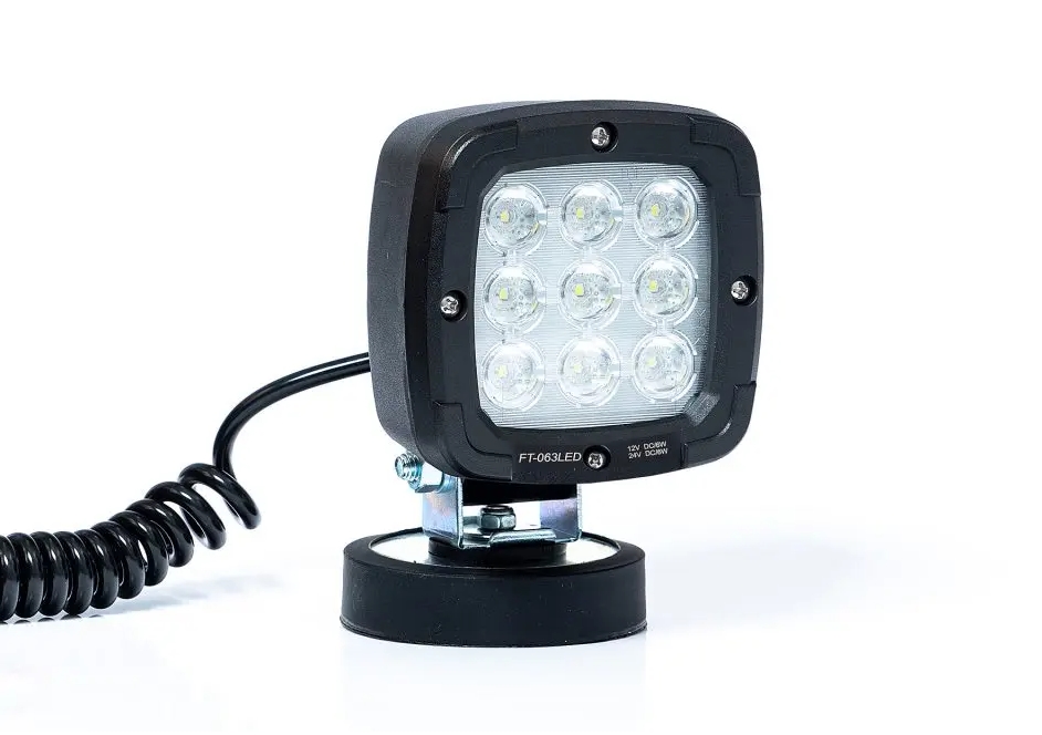Купить светодиодная фара рабочего света fristom ft-063 led mag m30 на магните с проводом в прикуриватель 3 м по цене . Низкие цены. Большой выбор. Доставка по всей России. Интернет-магазин в Москве. Только положительные отзывы!