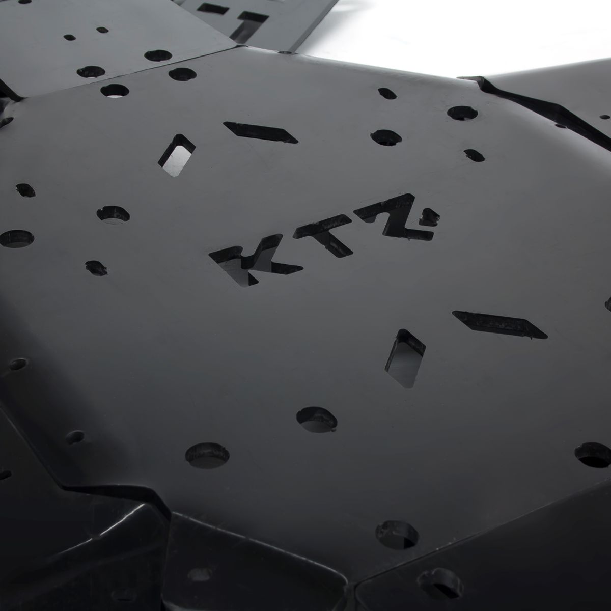 Купить пластиковая защита днища brp can am g2 renegade x mr 2019-2022 20.14 ktz по цене 29 800 р.. Низкие цены. Большой выбор. Доставка по всей России.  Интернет-магазин в Москве. Только положительные отзывы!