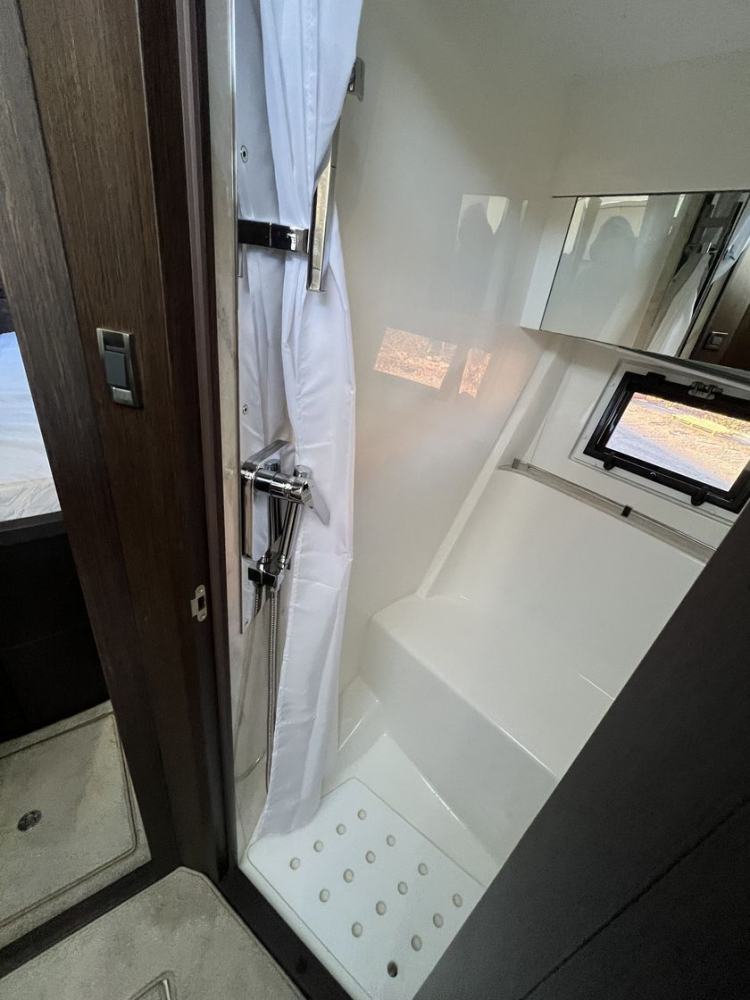 Купить катер galeon 390 htc по цене . Низкие цены. Большой выбор. Доставка по всей России. Интернет-магазин в Москве. Только положительные отзывы!