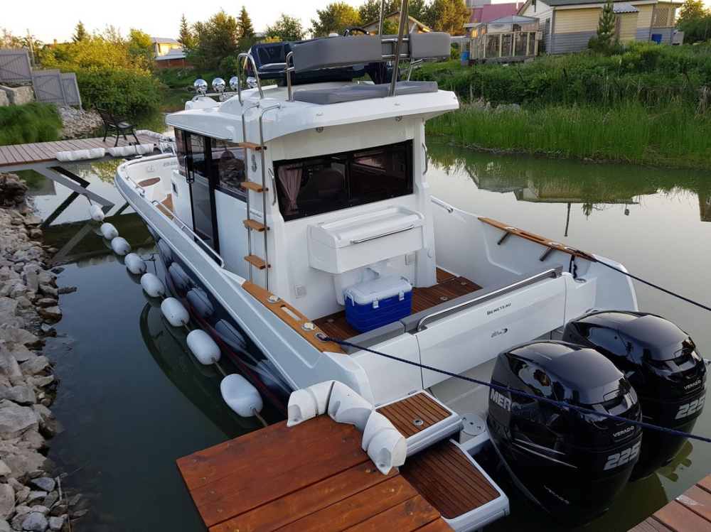Купить катер beneteau barracuda 9 fly c моторами 225 л.с. по цене . Низкие цены. Большой выбор. Доставка по всей России. Интернет-магазин в Москве. Только положительные отзывы!