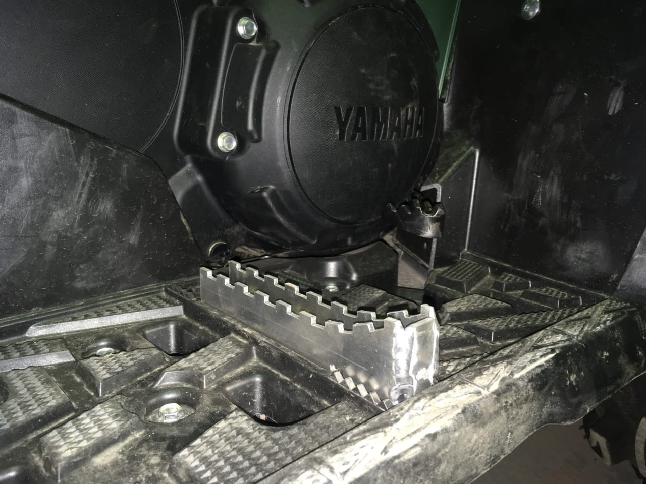 Купить подножки на квадроцикл yamaha grizzly 550/700 2016- по цене 5 160 р.. Низкие цены. Большой выбор. Доставка по всей России.  Интернет-магазин в Москве. Только положительные отзывы!