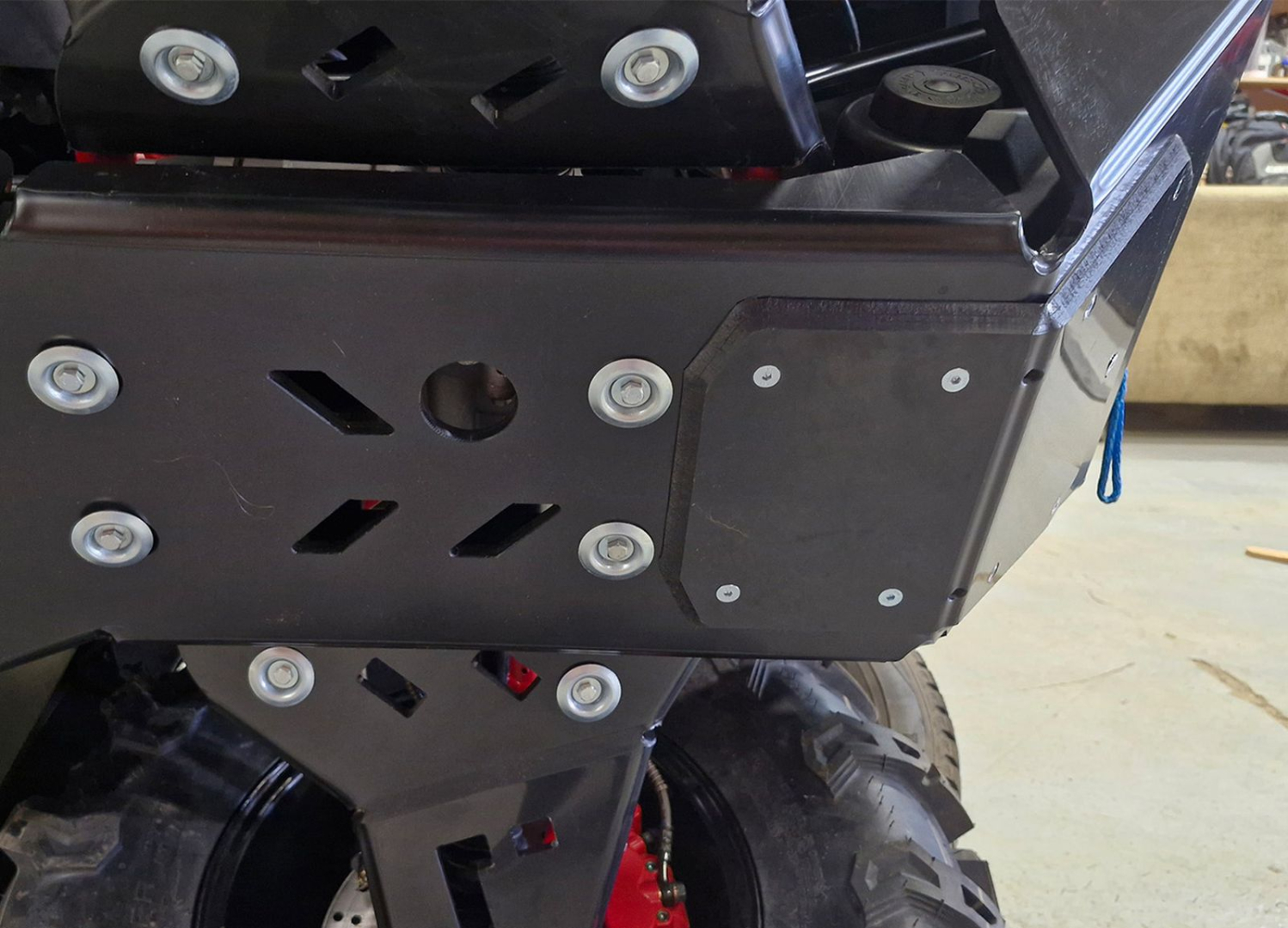 Купить пластиковая защита днища ktz aodes pathcross 1000 l 650/800/1000 2025 по цене 28 900 р.. Низкие цены. Большой выбор. Доставка по всей России.  Интернет-магазин в Москве. Только положительные отзывы!