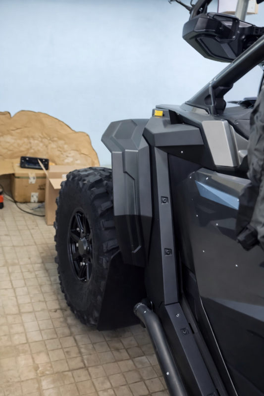 Купить расширители арок (крыльев) polaris rzr pro по цене 15 700 р.. Низкие цены. Большой выбор. Доставка по всей России.  Интернет-магазин в Москве. Только положительные отзывы!