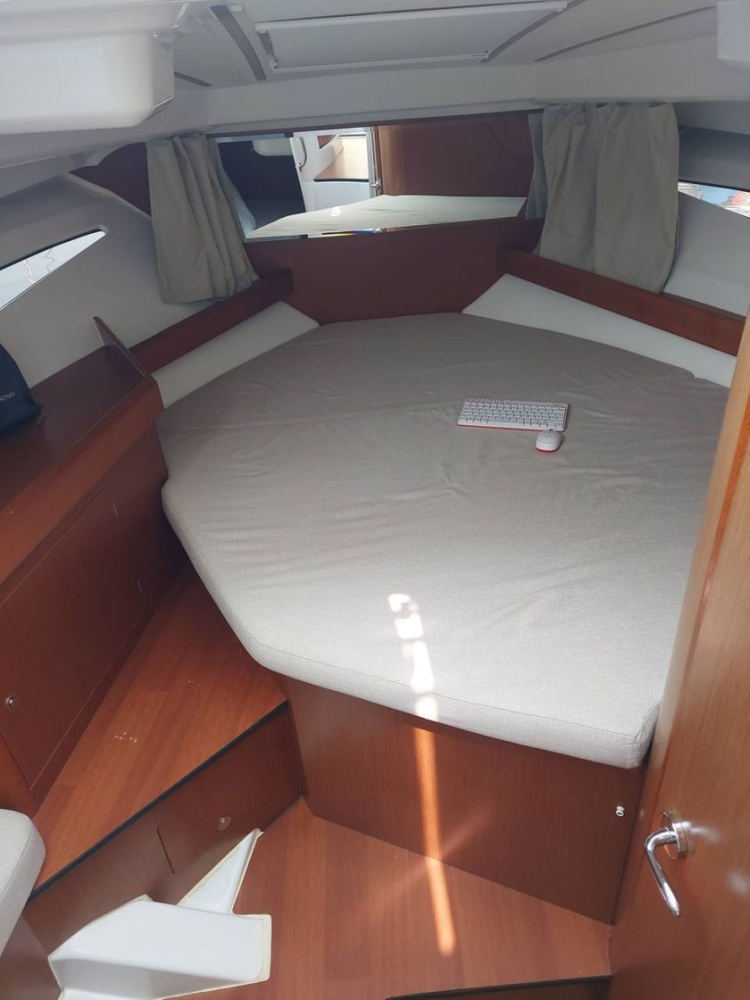 Купить катер beneteau antares 8.80 с моторами suzuki df300apx по цене . Низкие цены. Большой выбор. Доставка по всей России. Интернет-магазин в Москве. Только положительные отзывы!