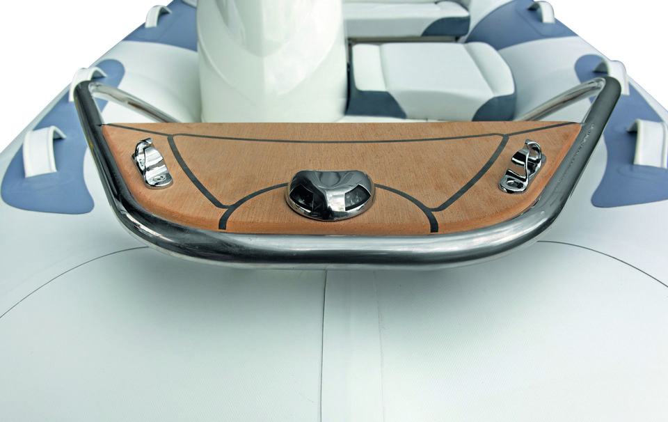 Купить надувная лодка yachtline deluxe neo 470 с синими вставками по цене . Низкие цены. Большой выбор. Доставка по всей России. Интернет-магазин в Москве. Только положительные отзывы!