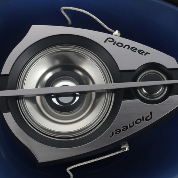 Автомобильная трехполосная коаксиальная акустика PIONEER TS-6939R