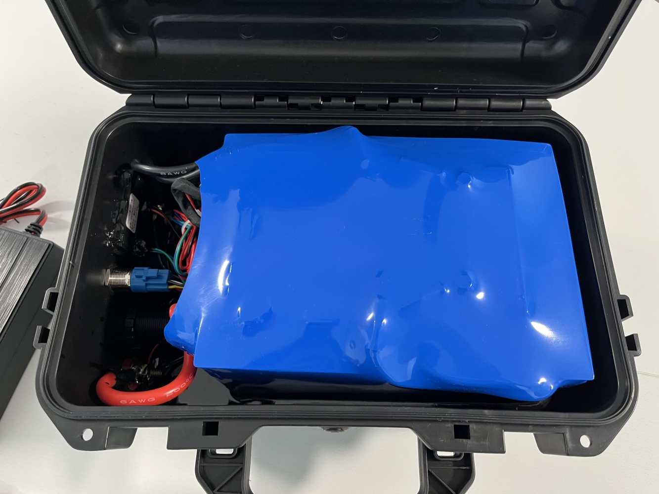 Купить тяговый акб lifepo4 12v 100ah лифер переносной bluetooth по цене 26 900 р. Низкие цены. Большой выбор. Доставка по всей России. Интернет-магазин в Москве. Только положительные отзывы!