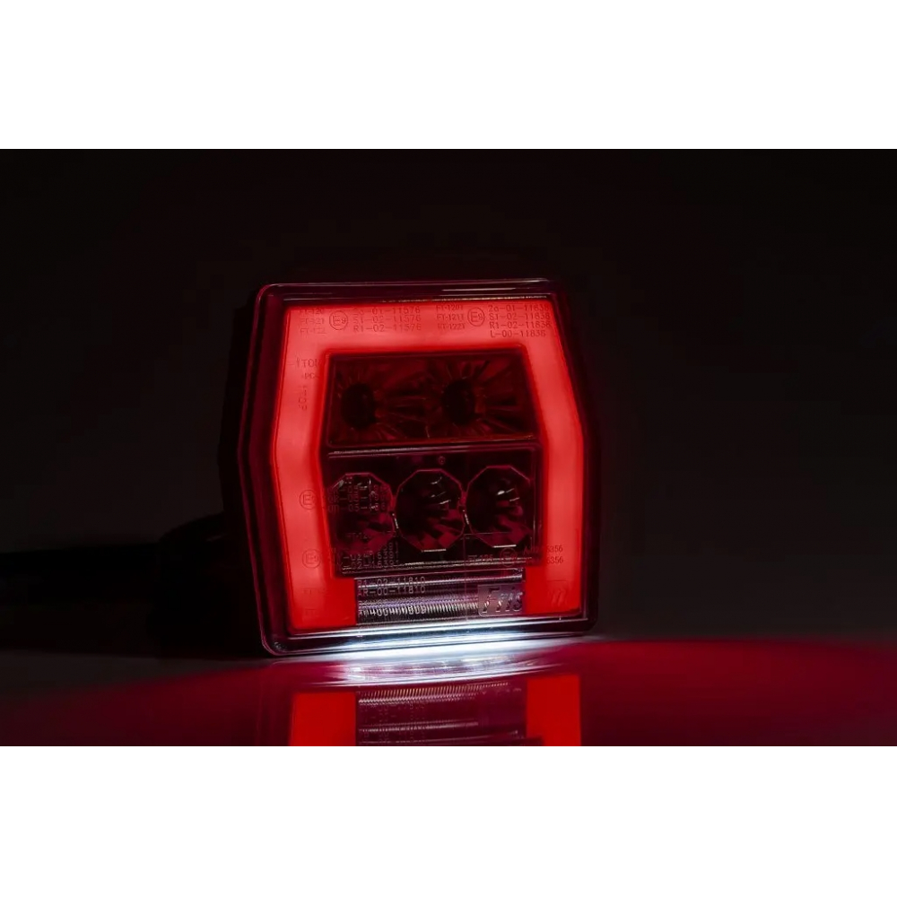 Купить фонарь на прицеп задний fristom ft-120 t led bajonet 4-функциональный светодиодный по цене . Низкие цены. Большой выбор. Доставка по всей России. Интернет-магазин в Москве. Только положительные отзывы!