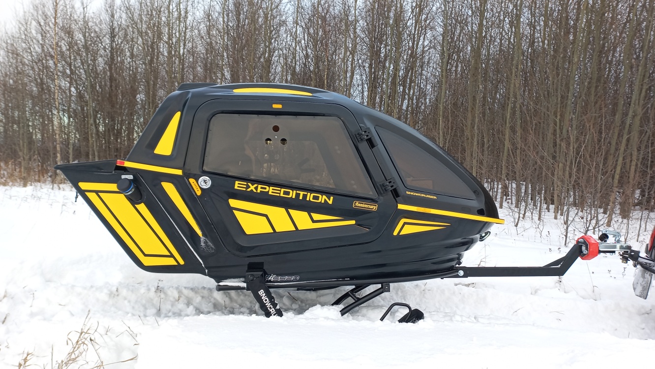 Сани для снегохода кабинные Snowcruiser для снегохода или мотособаки по низкой цене в Москве. Можете купить недорого для мотобуксировщика и в наличии!Всего 370 000 р.