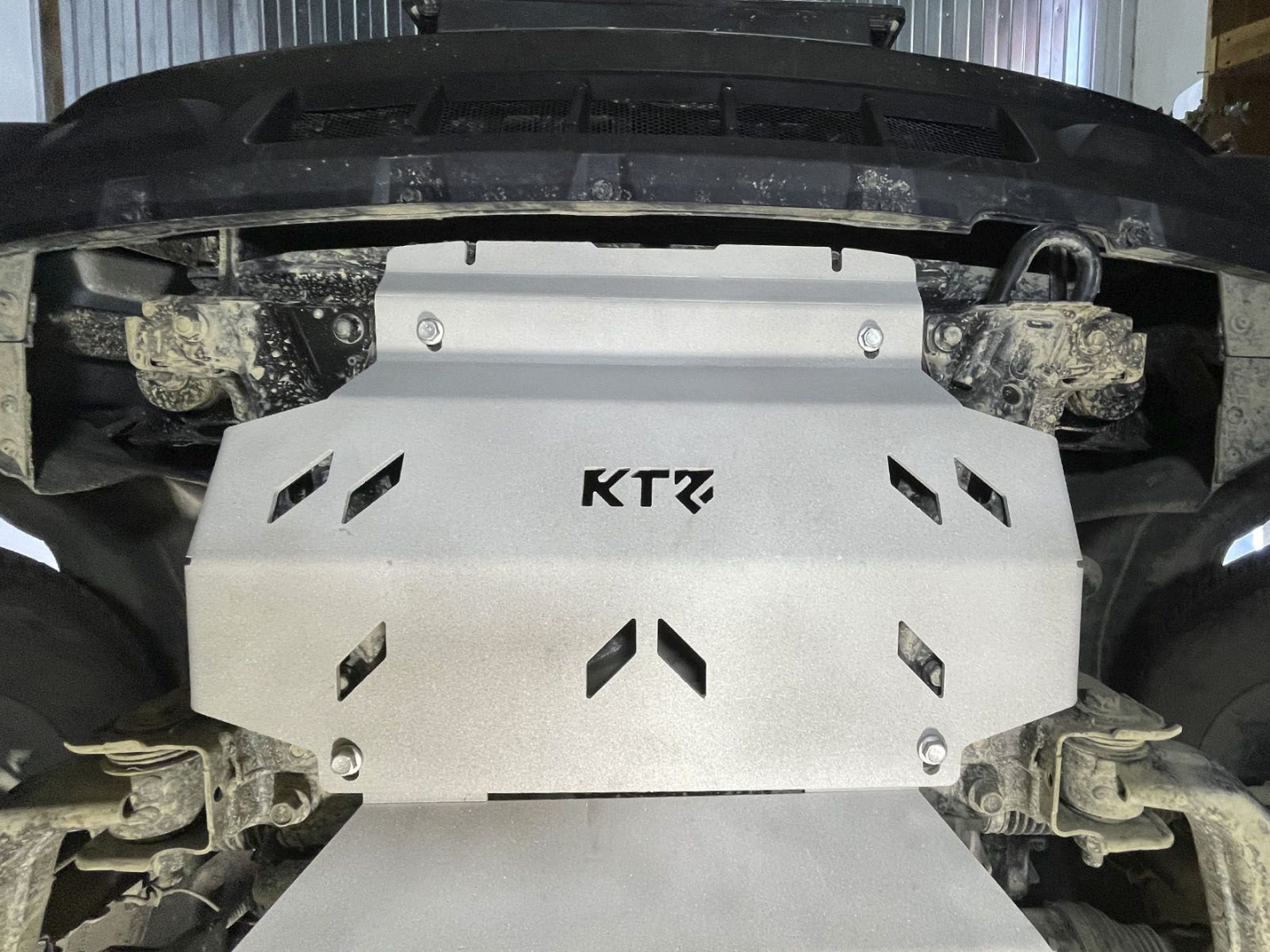 Защита радиатора TANK 400 2.0 АКПП 4WD 2025+ KTZ