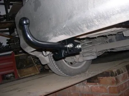 Купить фаркоп toyota auris хетчбек 2007-2013 - 3059-a oris по цене 11 492 р. Низкие цены. Большой выбор. Доставка по всей России. Интернет-магазин в Москве. Только положительные отзывы!