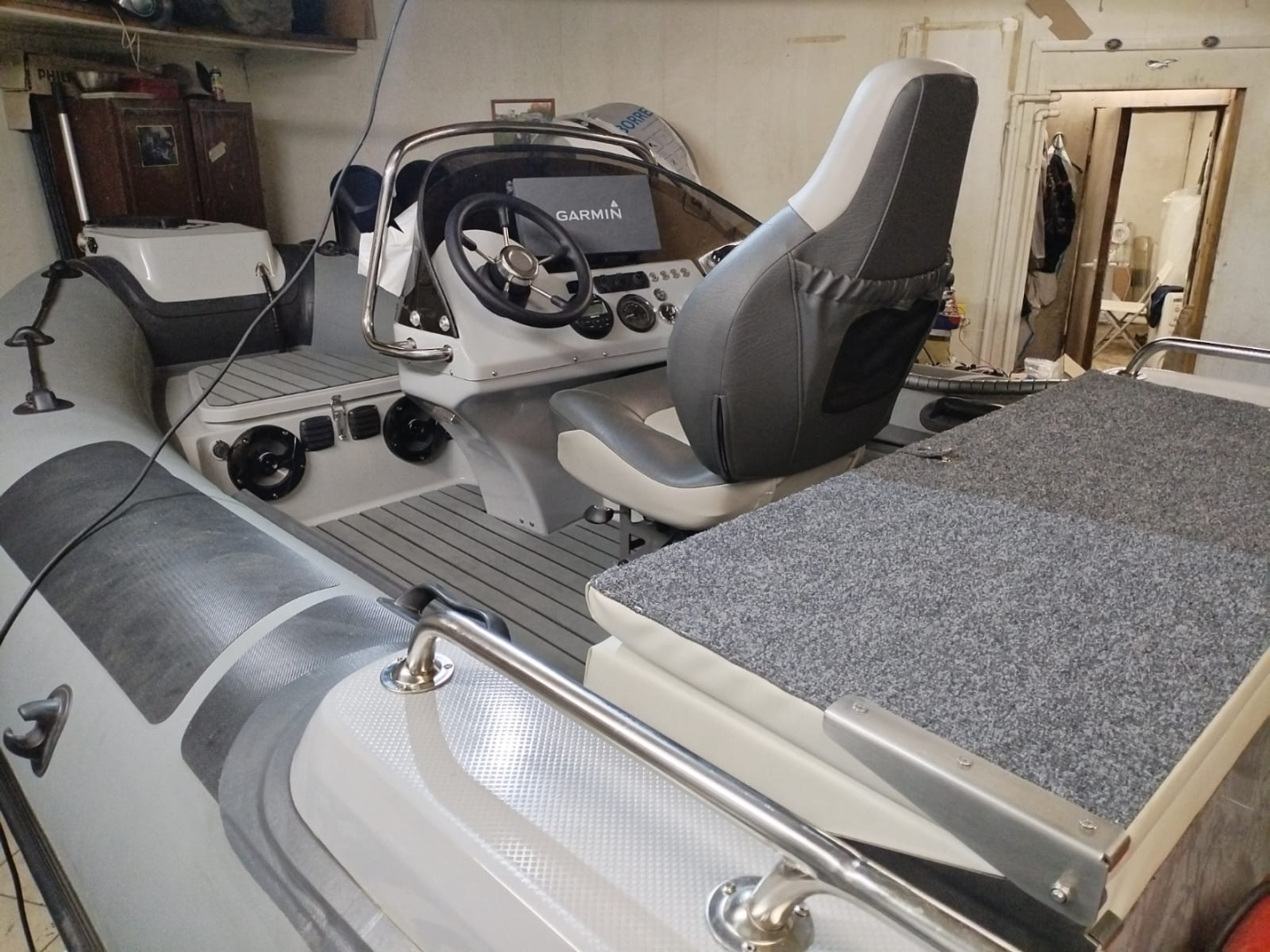 Купить рулевая консоль gt для лодки пвх/rib со стеклом по цене 20 000 р. Низкие цены. Большой выбор. Доставка по всей России. Интернет-магазин в Москве. Только положительные отзывы!