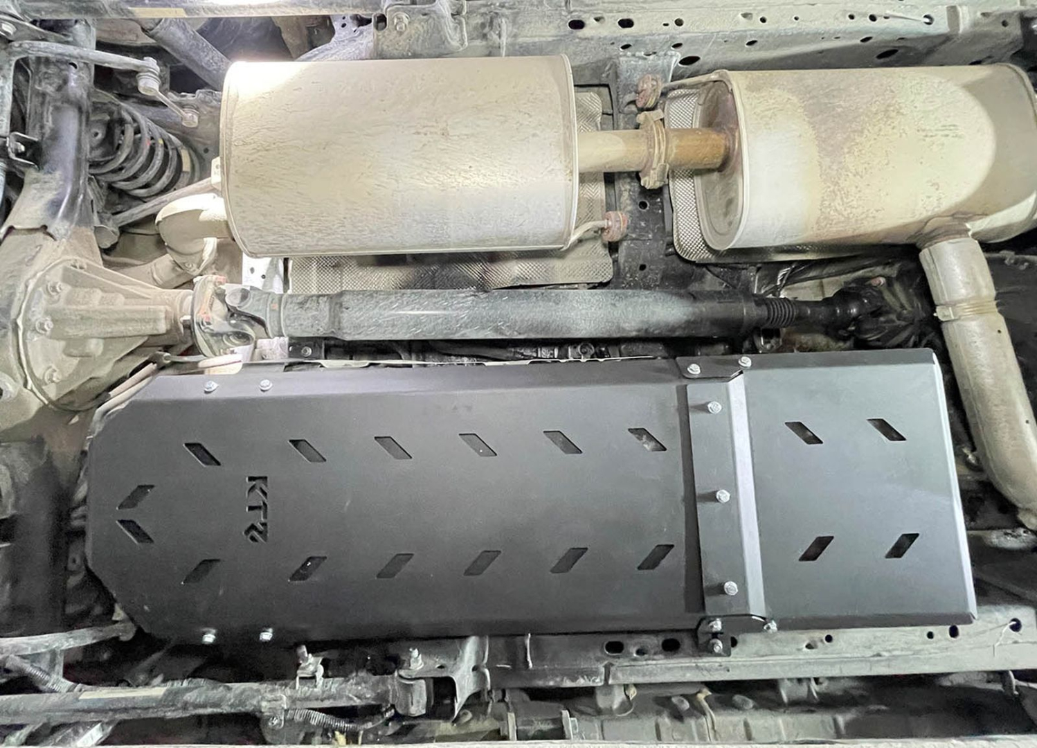 Защита топливного бака для TANK 500_TANK 300_TANK400 4WD АКПП 2023+, Сталь 3 мм KTZ