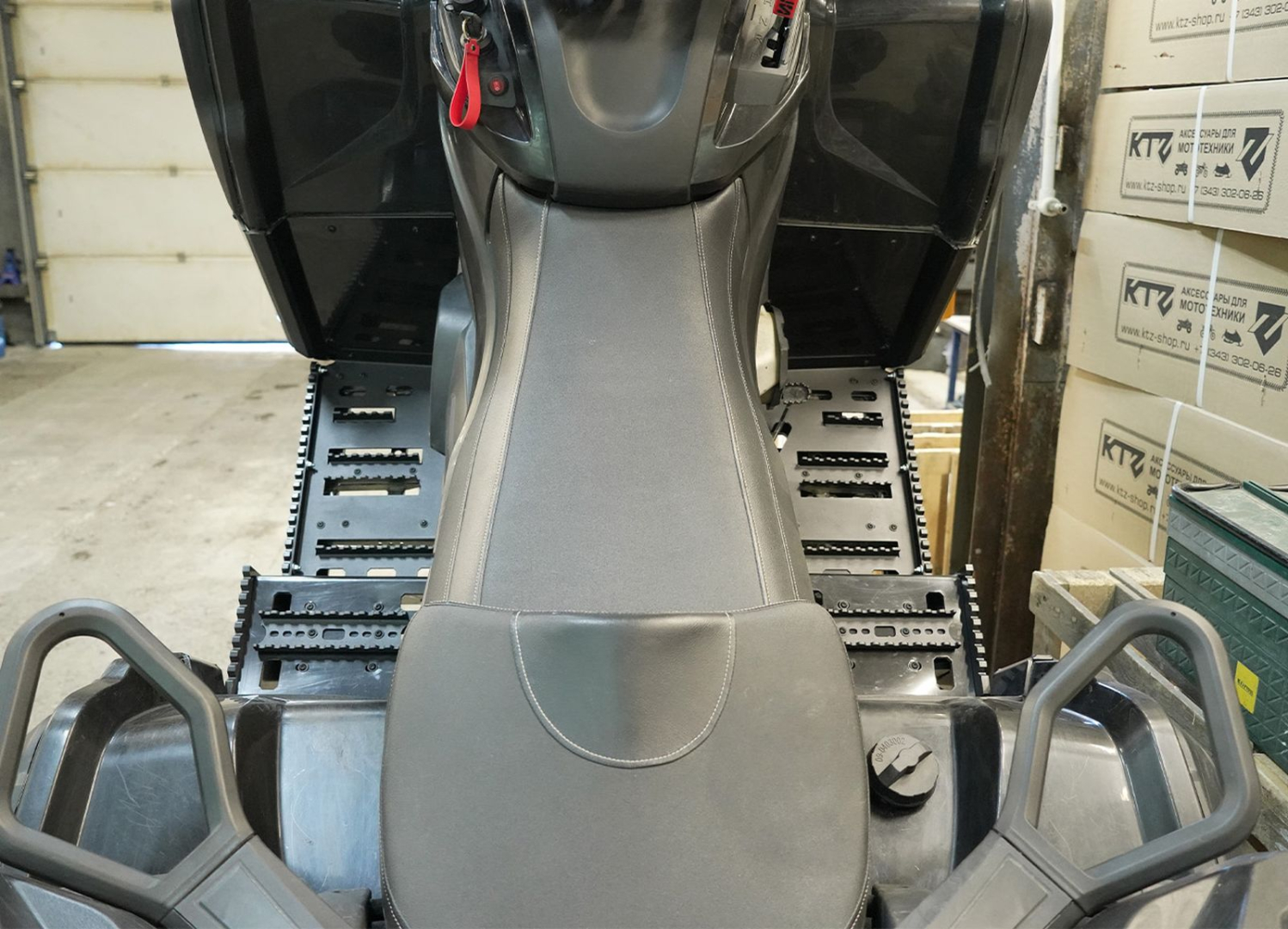 Купить усиленные подножки одес 650/800/1000 max 2023+ с алюминиевым основанием по цене 28 900 р.. Низкие цены. Большой выбор. Доставка по всей России.  Интернет-магазин в Москве. Только положительные отзывы!