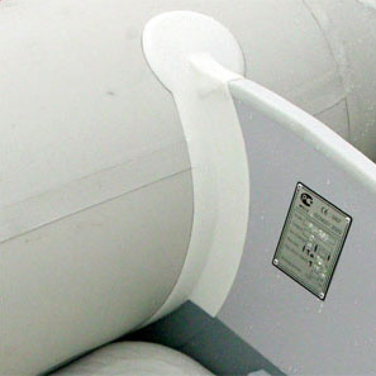 Купить фиксатор транца 25 мм (серый) по цене 616 р. Низкие цены. Большой выбор. Доставка по всей России. Интернет-магазин в Москве. Только положительные отзывы!