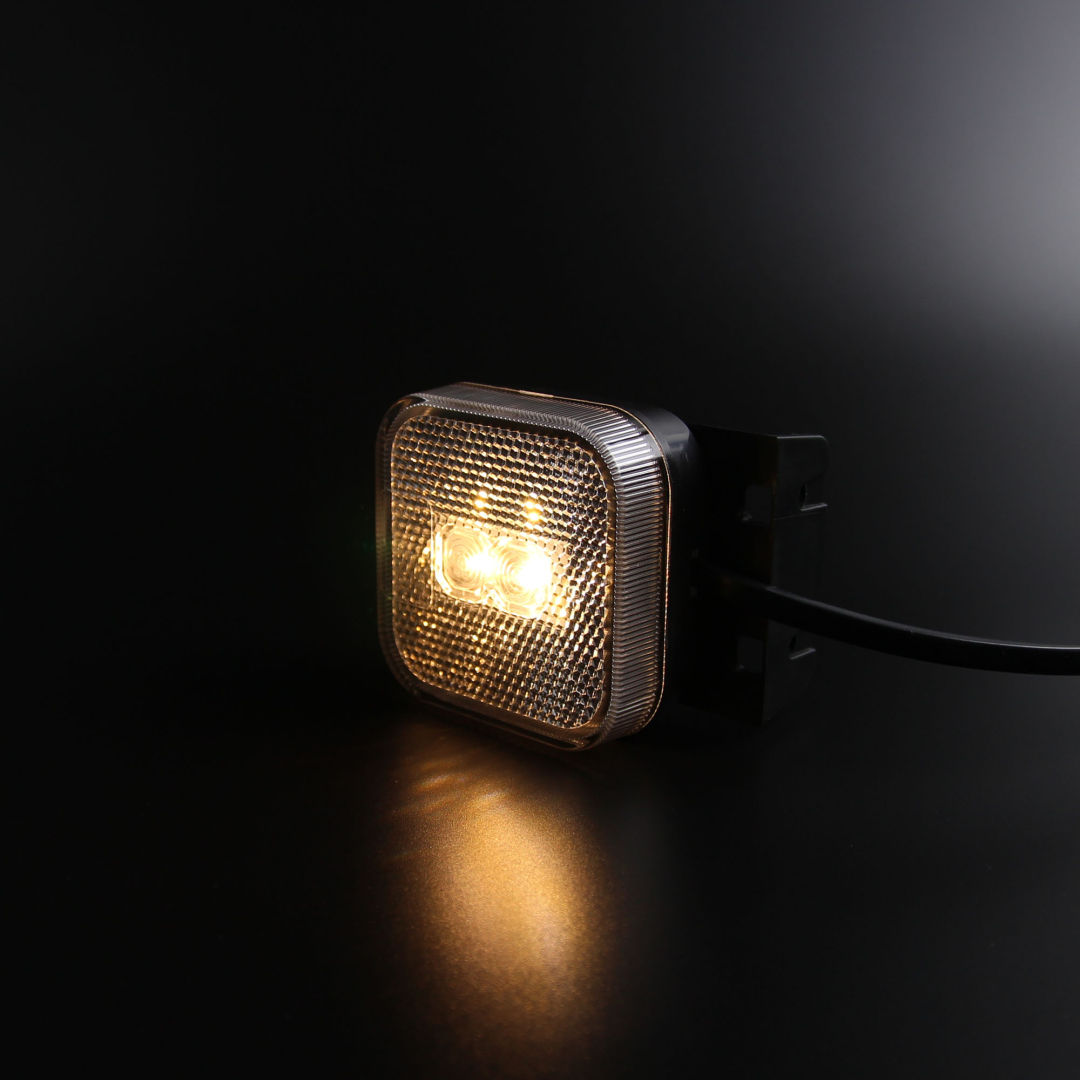 Купить фонарь габаритный ledworker trl015c led по цене 950 р.. Низкие цены. Большой выбор. Доставка по всей России. Интернет-магазин в Москве. Только положительные отзывы!