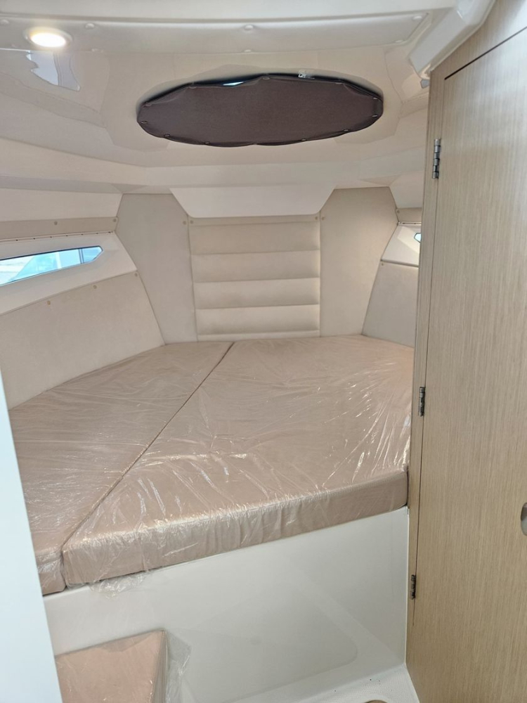 Купить катер parker 790 explorer с мотором 300 по цене . Низкие цены. Большой выбор. Доставка по всей России. Интернет-магазин в Москве. Только положительные отзывы!