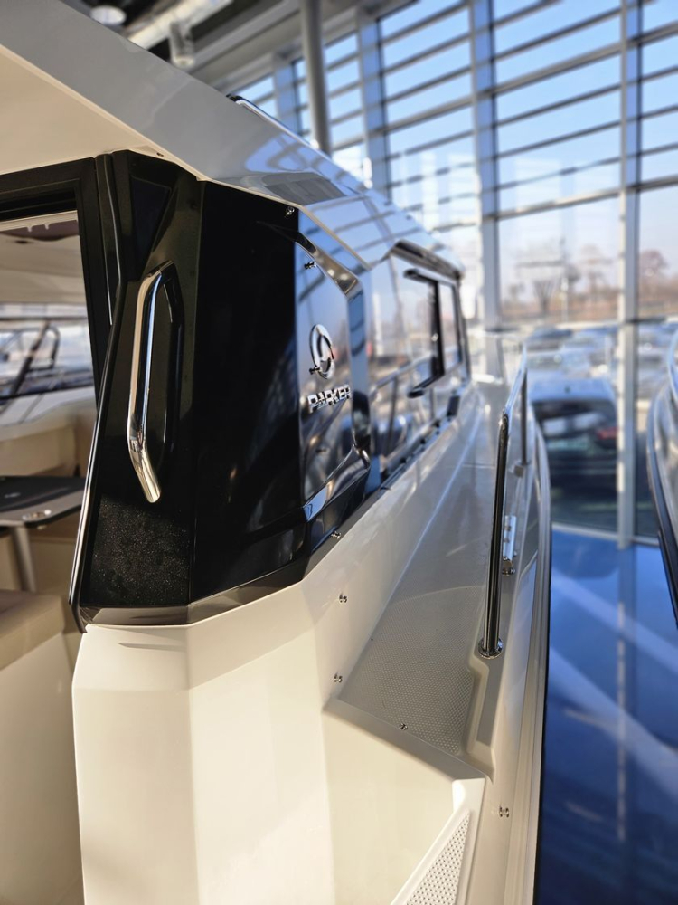 Купить катер parker 790 explorer с мотором 300 по цене . Низкие цены. Большой выбор. Доставка по всей России. Интернет-магазин в Москве. Только положительные отзывы!