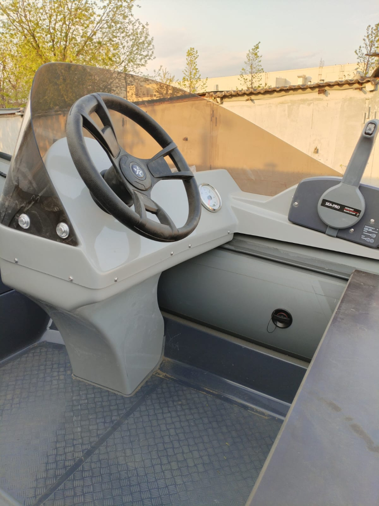 Купить рулевая консоль gt для лодки пвх/rib со стеклом по цене 20 000 р. Низкие цены. Большой выбор. Доставка по всей России. Интернет-магазин в Москве. Только положительные отзывы!