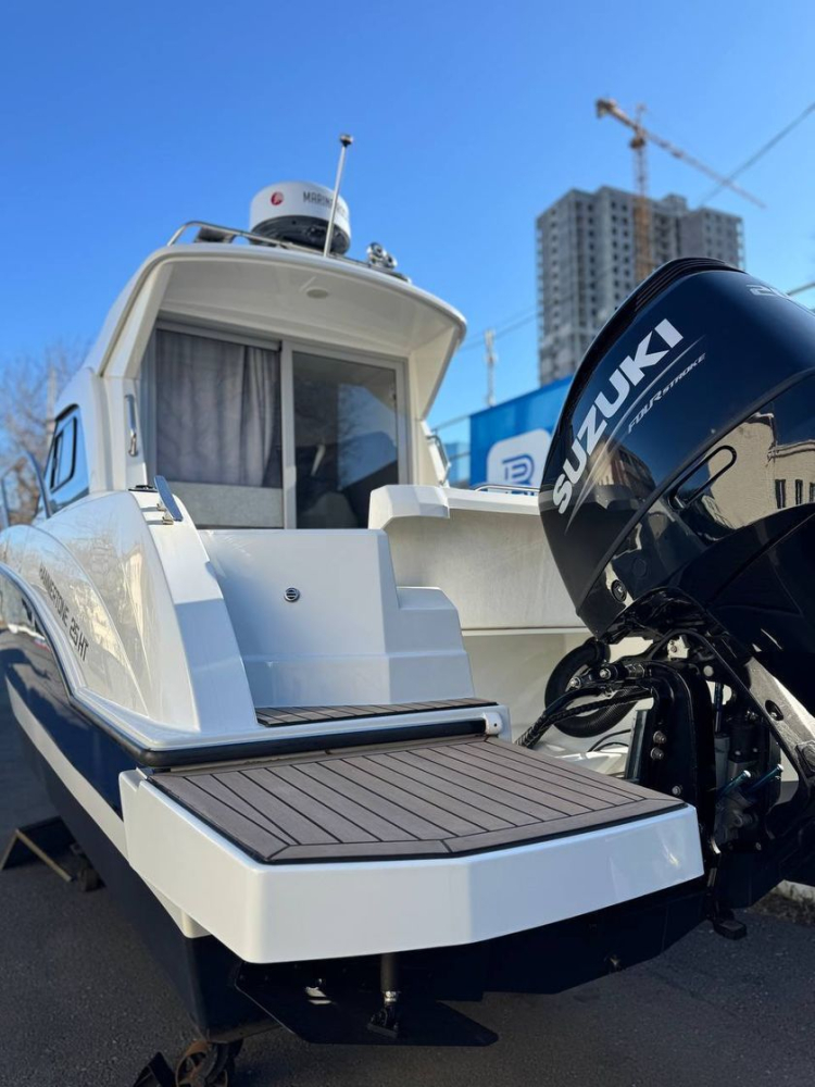 Купить катер hammertone 25 ht с мотором suzuki df200tx по цене . Низкие цены. Большой выбор. Доставка по всей России. Интернет-магазин в Москве. Только положительные отзывы!