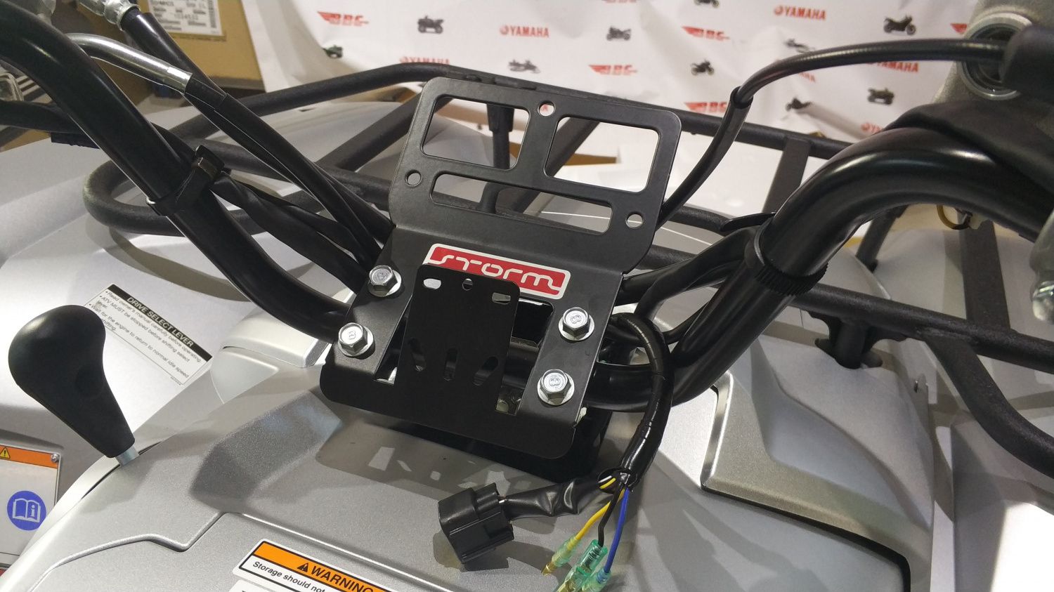 Купить кронштейн навигатора grizzly 700 2016 grizzly 700 2016- по цене 2 580 р.. Низкие цены. Большой выбор. Доставка по всей России.  Интернет-магазин в Москве. Только положительные отзывы!