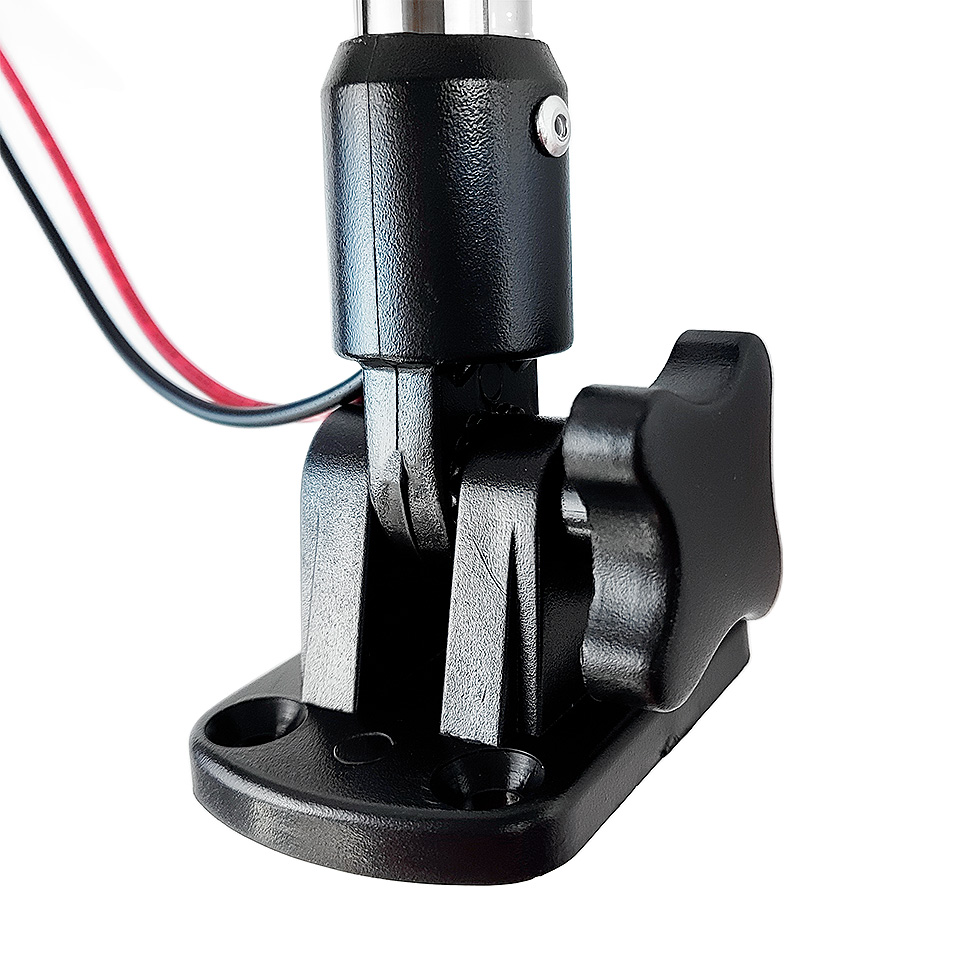 Купить огонь тройной светодиодный (зеленый, красный, белый) на стойке 241 мм, 12/24 в, 2,5 вт по цене 4 339 р. Низкие цены. Большой выбор. Доставка по всей России. Интернет-магазин в Москве. Только положительные отзывы!