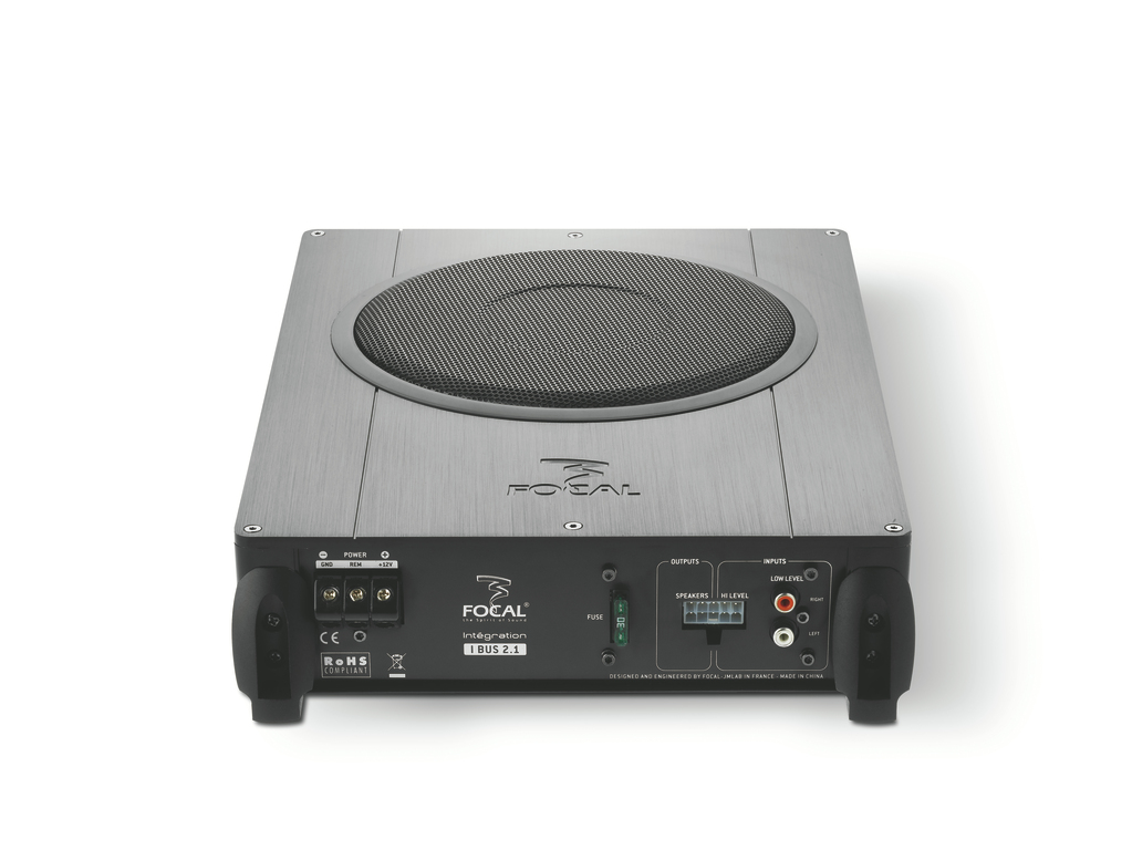 Автомобильный корпусной активный сабвуфер 8” (20 см) FOCAL iBus2.1