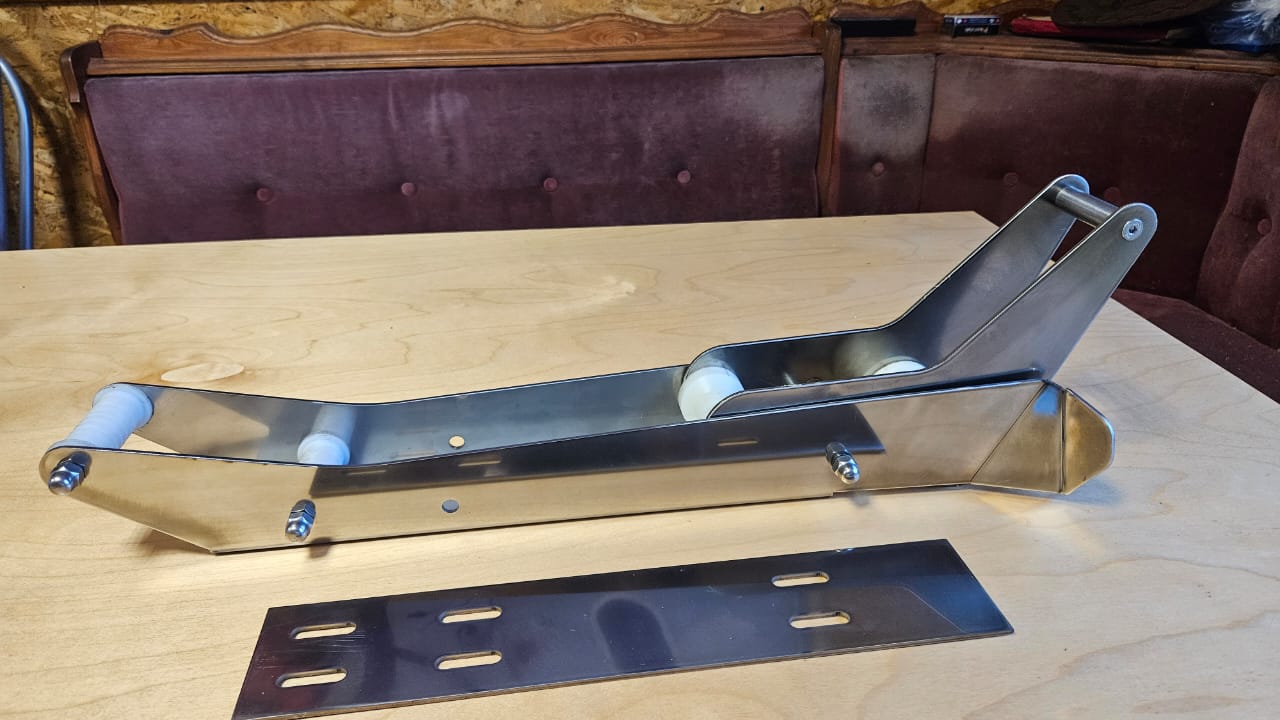 Купить роульс якорный нержавеющий спэв феникс 560 по цене 17 000 р. Низкие цены. Большой выбор. Доставка по всей России. Интернет-магазин в Москве. Только положительные отзывы!