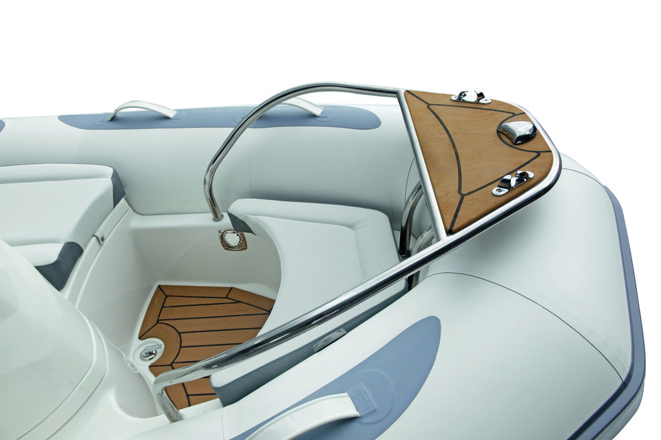 Купить надувная лодка yachtline deluxe neo 380 с песочными вставками по цене . Низкие цены. Большой выбор. Доставка по всей России. Интернет-магазин в Москве. Только положительные отзывы!