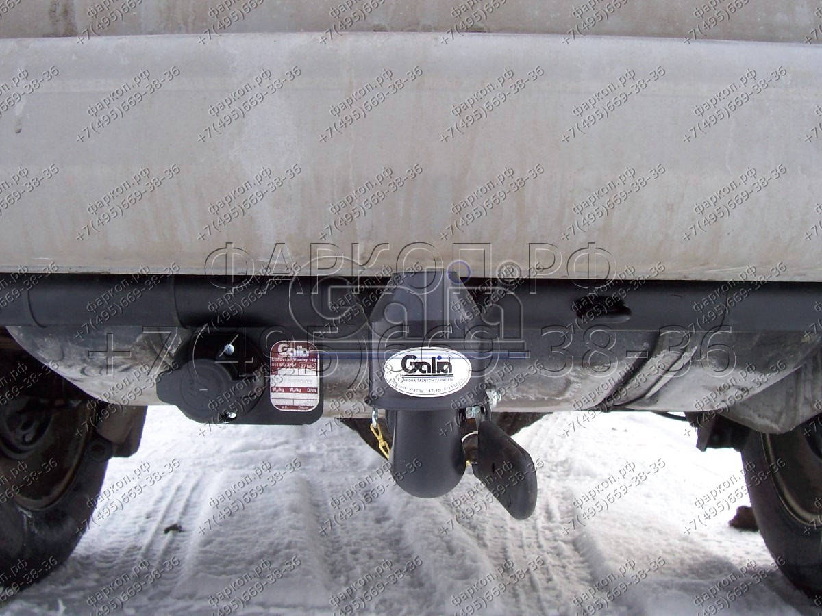 Купить фаркоп jeep cherokee xj 1988-2001 - j005c galia по цене  Низкие цены. Большой выбор. Доставка по всей России. Интернет-магазин в Москве. Только положительные отзывы!