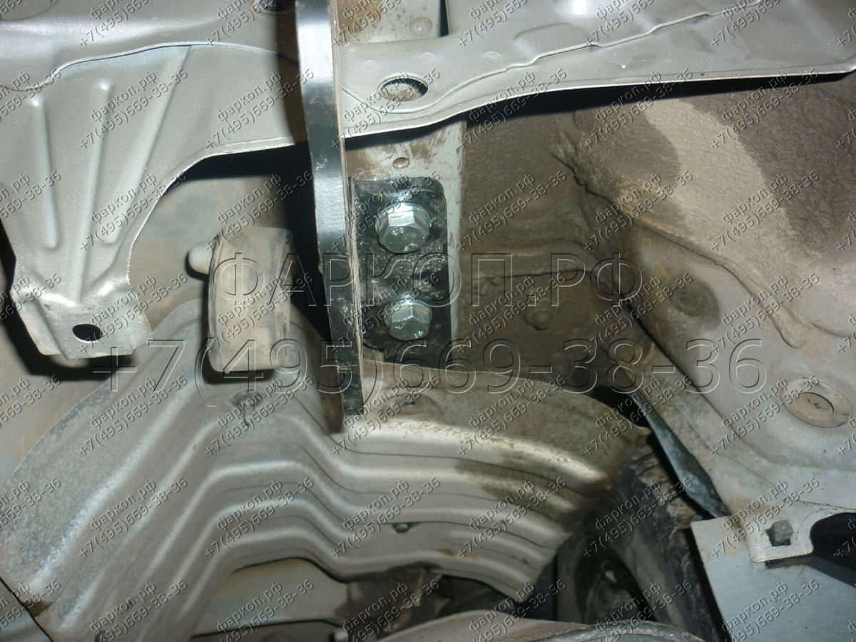Купить фаркоп toyota corolla verso e12 2002-2004 - t.031 imiola по цене  Низкие цены. Большой выбор. Доставка по всей России. Интернет-магазин в Москве. Только положительные отзывы!