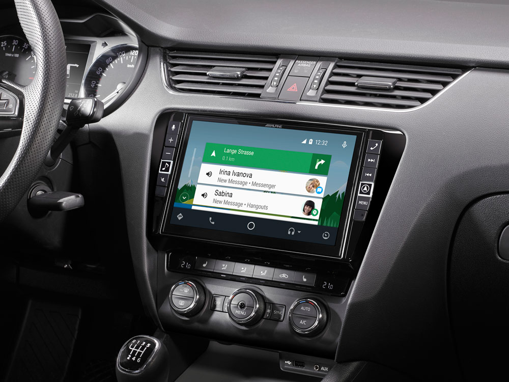 Автомобильный цифровой медиа-ресивер ALPINE X902D-OC3A