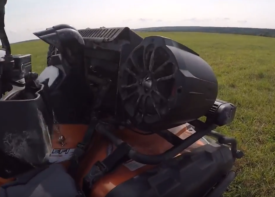 Купить акустика на таргу колонки boss audio b62abt по цене 74 000.00 р.. Низкие цены. Большой выбор. Доставка по всей России.  Интернет-магазин в Москве. Только положительные отзывы!