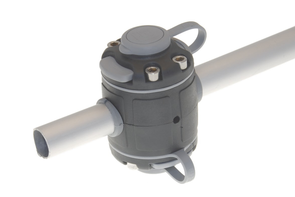 Купить замки и монтажная площадка для установки на трубу d 22/25 мм fmr225 (серый) по цене  Низкие цены. Большой выбор. Доставка по всей России. Интернет-магазин в Москве. Только положительные отзывы!