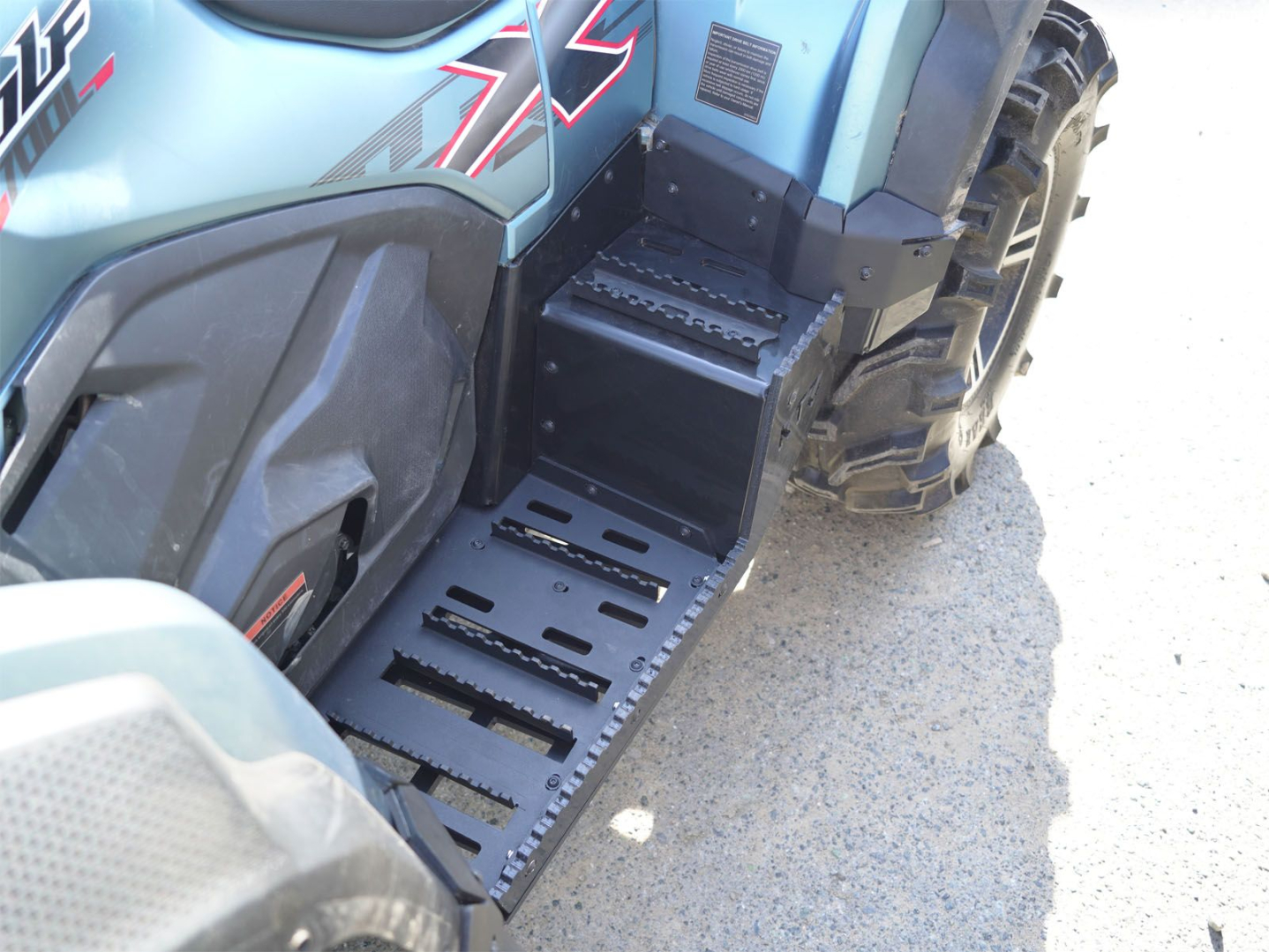 Купить подножки ktz квадроцикл loncin xwolf 700l версия стандарт по цене 31 900 р.. Низкие цены. Большой выбор. Доставка по всей России.  Интернет-магазин в Москве. Только положительные отзывы!
