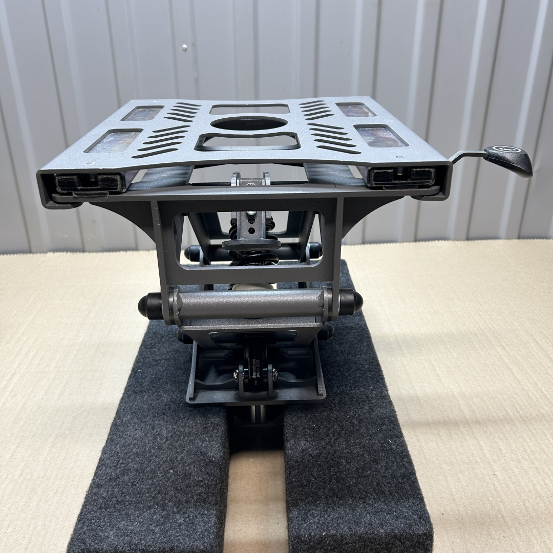 Купить амортизационная быстросъёмная стойка практик   storm sq, (450.733.000.000-03) по цене 22 400 р. Низкие цены. Большой выбор. Доставка по всей России. Интернет-магазин в Москве. Только положительные отзывы!