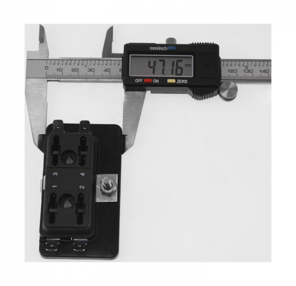 Купить блок на 4 предохранителя atp/atc/ato с крышкой по цене  Низкие цены. Большой выбор. Доставка по всей России. Интернет-магазин в Москве. Только положительные отзывы!