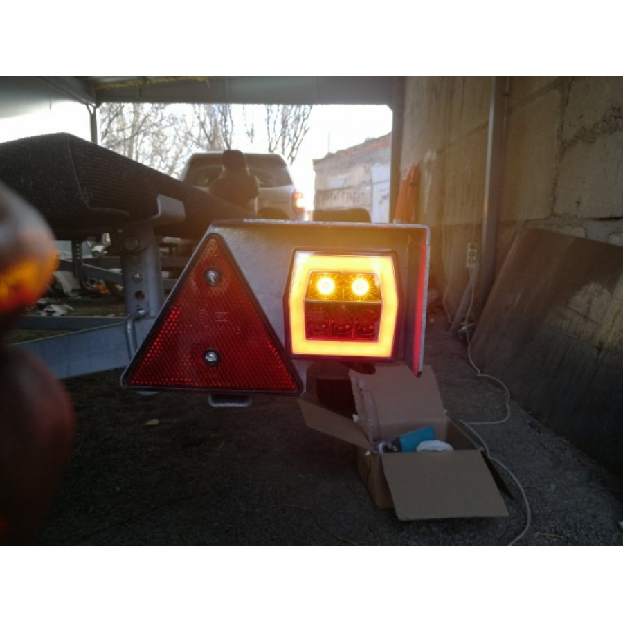 Купить фонарь на прицеп задний fristom ft-122 t led 4-функциональный светодиодный по цене 2 715 р.. Низкие цены. Большой выбор. Доставка по всей России. Интернет-магазин в Москве. Только положительные отзывы!