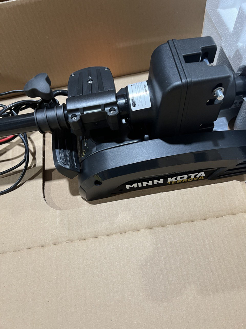 Купить лодочный мотор электрический minn kota terrova 80/iplink_bt-no foot pedal lbs 60 / 152cm/ 24v по цене  в Москве. Официальный дилер! Отзывы и видео с фото. Можете купить недорого в наличии! Низкие цены. Большой выбор. Доставка по всей России. Интернет-магазин в Москве. Только положительные отзывы!