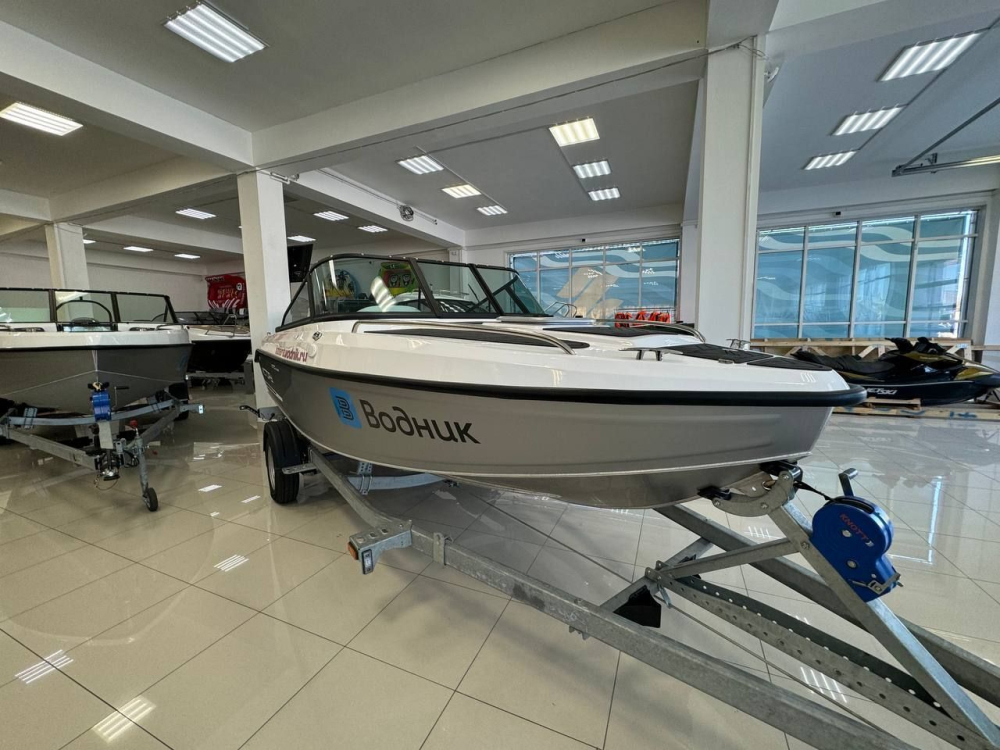 Купить катер victory 570 cruiser с мотором suzuki df140btl по цене . Низкие цены. Большой выбор. Доставка по всей России. Интернет-магазин в Москве. Только положительные отзывы!