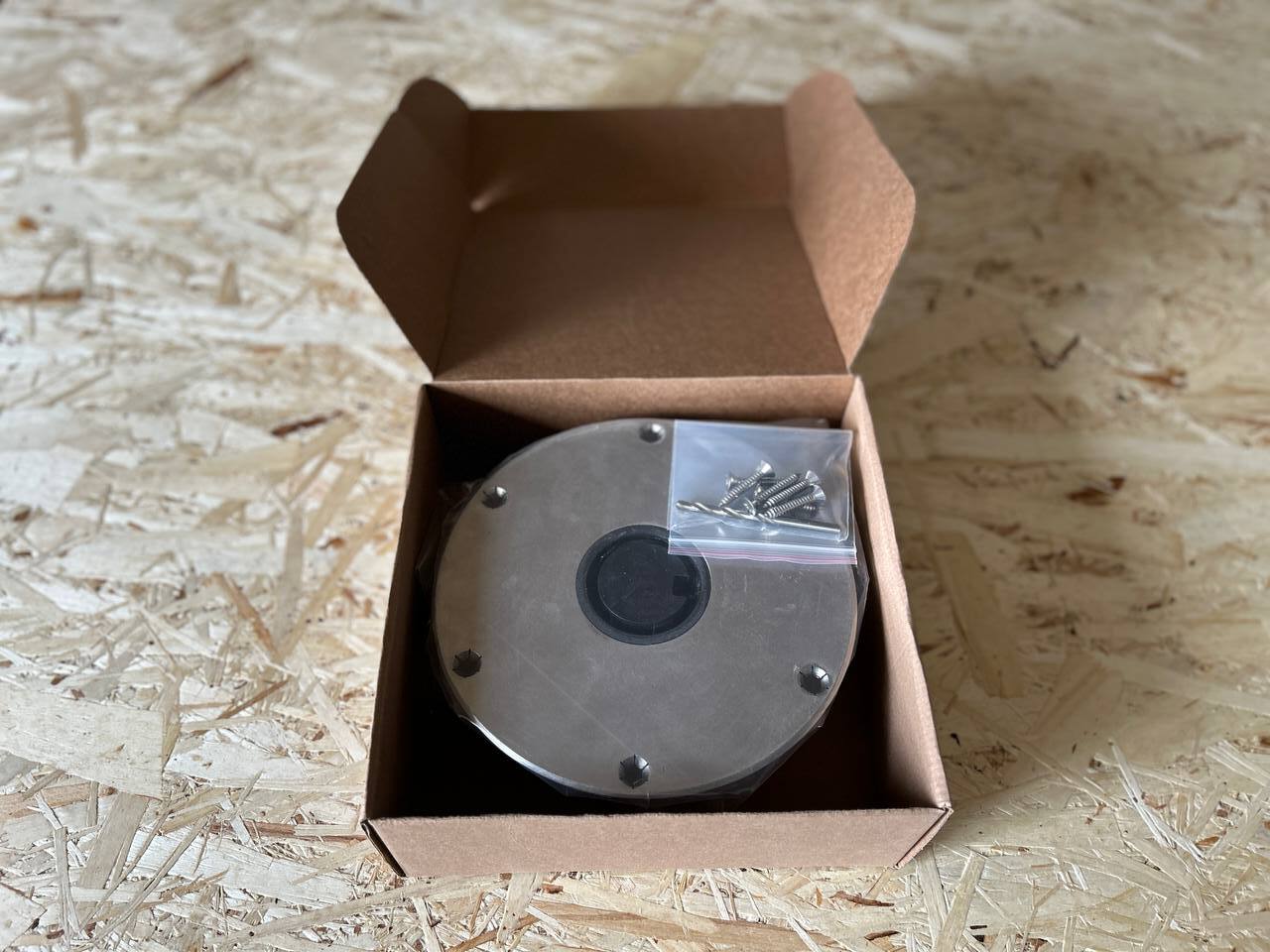 Купить основание стойки сидения палубное врезное плоское 60 мм по цене 9 200 р. Низкие цены. Большой выбор. Доставка по всей России. Интернет-магазин в Москве. Только положительные отзывы!