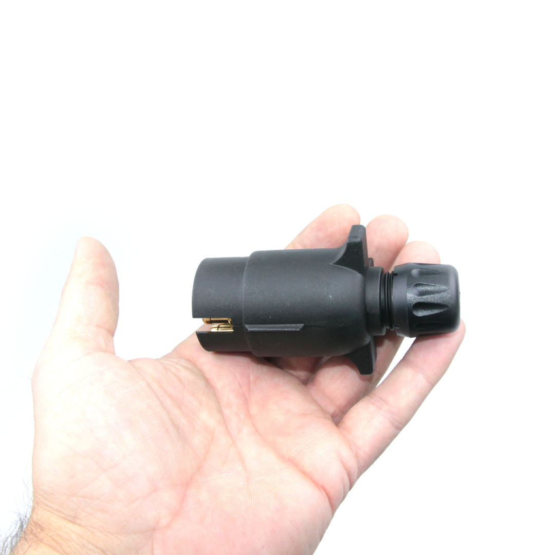Купить вилка 7pin 12v trailercom 3052 по цене 400 р.. Низкие цены. Большой выбор. Доставка по всей России. Интернет-магазин в Москве. Только положительные отзывы!