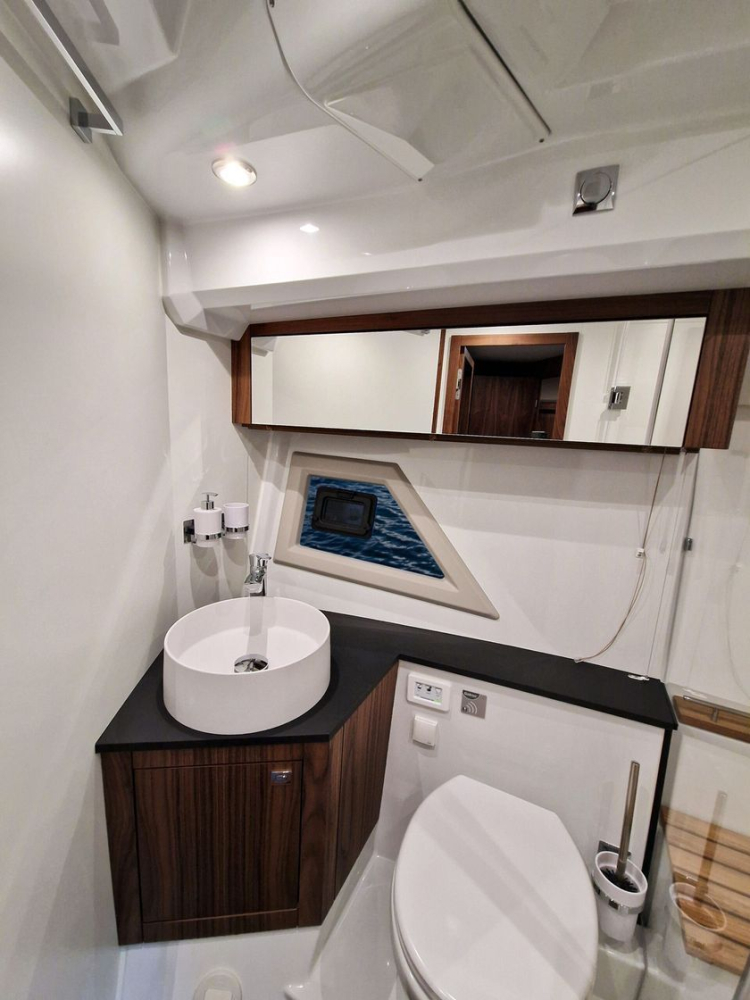 Купить катер grandezza 37 outboard по цене . Низкие цены. Большой выбор. Доставка по всей России. Интернет-магазин в Москве. Только положительные отзывы!