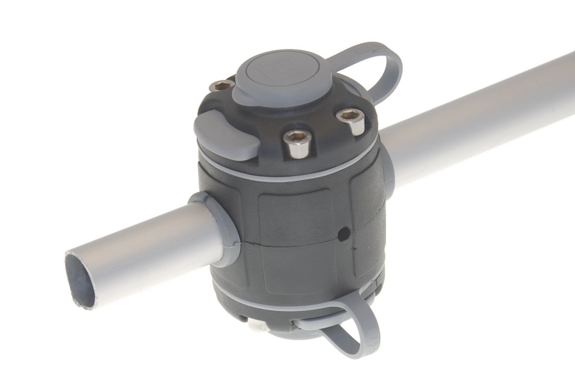 Купить замки и монтажная площадка для установки на трубу d 22/25 мм fmr225 (белый) по цене  Низкие цены. Большой выбор. Доставка по всей России. Интернет-магазин в Москве. Только положительные отзывы!