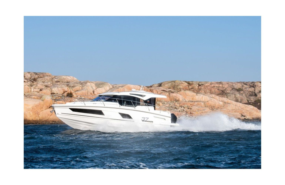 Купить катер grandezza 37 outboard по цене . Низкие цены. Большой выбор. Доставка по всей России. Интернет-магазин в Москве. Только положительные отзывы!