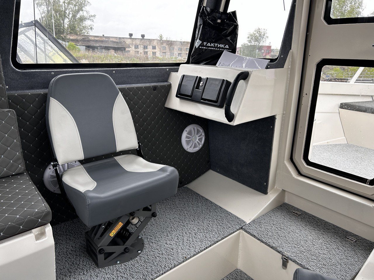 Купить амортизационная стойка практик   storm, (450.733.000.000) по цене 17 400 р. Низкие цены. Большой выбор. Доставка по всей России. Интернет-магазин в Москве. Только положительные отзывы!